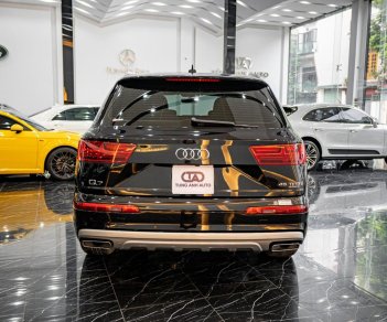 Audi Q7 2018 - Biển thành phố