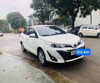 Toyota Vios 2020 - Màu trắng xe gia đình