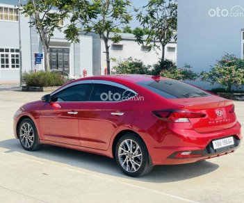 Hyundai Elantra 2020 - Xe gia đình - Cần bán gấp, bảo dưỡng hãng định kỳ, full option, bao check test hãng