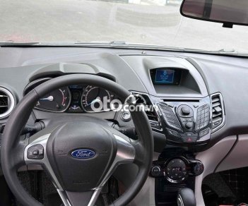 Ford Fiesta   2015 model 2016 số tự động siêu mới 2016 - Ford Fiesta 2015 model 2016 số tự động siêu mới