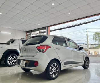 Hyundai Grand i10 2018 - Màu bạc