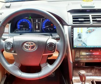 Toyota Camry 2017 - Giá cực mềm, trang bị đầy đủ phụ kiện bọc da ghế