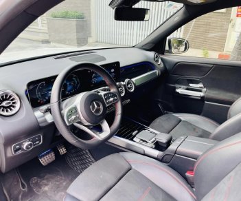 Mercedes-Benz GLB 200 2020 - 7 chỗ cực kì tiện lợi, phiên bản hoàn toàn mới, còn bảo hành chính hãng. Hỗ trợ trả góp chỉ từ 350tr nhận xe