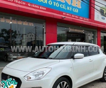 Suzuki Swift 2019 - Màu trắng, xe nhập