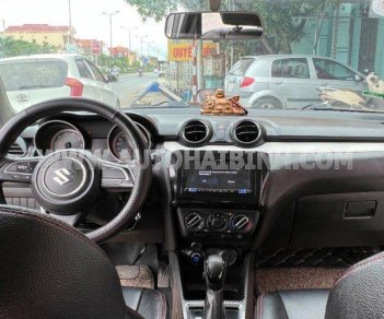 Suzuki Swift 2019 - Màu trắng, xe nhập