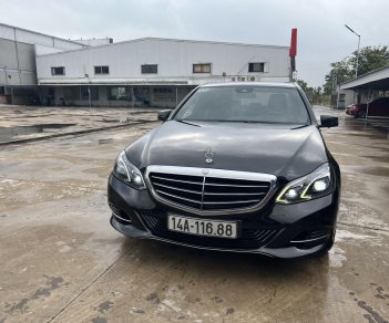 Mercedes-Benz 2013 - Màu đen