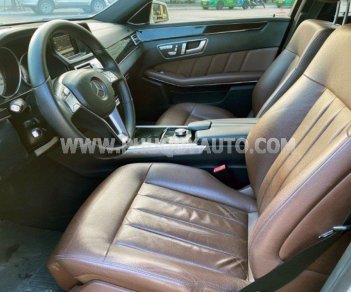 Mercedes-Benz E250 2014 - Màu trắng, nội thất nâu