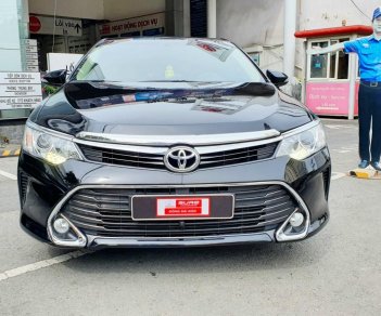 Toyota Camry 2017 - Giá cực mềm, trang bị đầy đủ phụ kiện bọc da ghế