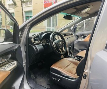 Toyota Innova 2017 - Màu bạc giá cạnh tranh