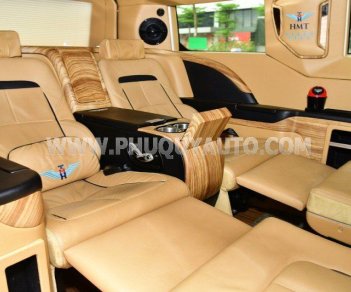 Ford Tourneo 2019 - Xe lăn bánh hơn 3 vạn km