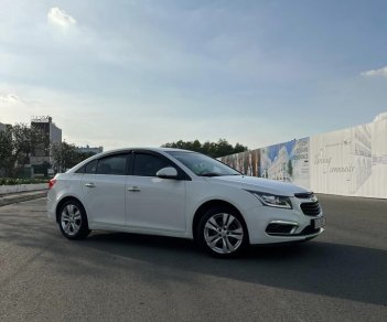 Chevrolet Cruze 2017 - Màu trắng, giá 368tr