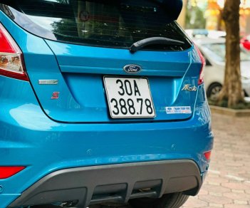 Ford Fiesta 2014 - Màu xanh, 320 triệu