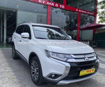 Mitsubishi Outlander 2018 - 4 lốp theo xe, lốp sơ cua chưa hạ