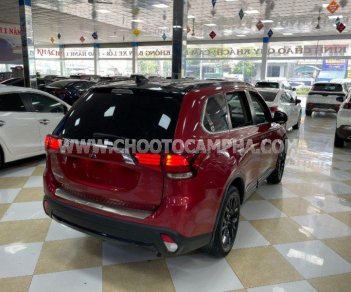 Mitsubishi Outlander 2019 - Màu đỏ, giá chỉ 755 triệu