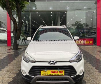 Hyundai i20 Active 2016 - Màu trắng, xe nhập