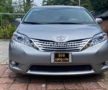 Toyota Sienna 2011 - Sơn zin cả xe - Chất xe cực đẹp