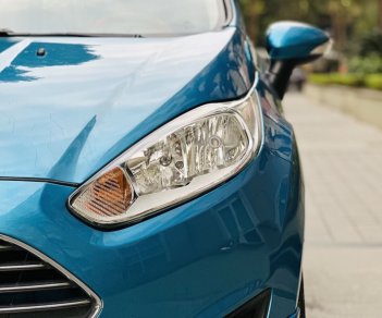 Ford Fiesta 2014 - Màu xanh, 320 triệu