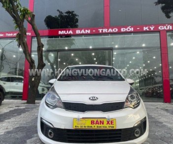 Kia Rio 2015 - Màu trắng, nhập khẩu, giá 385tr