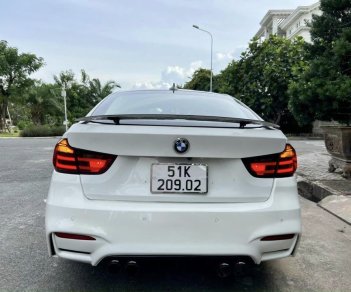 BMW 320i 2015 - Màu trắng