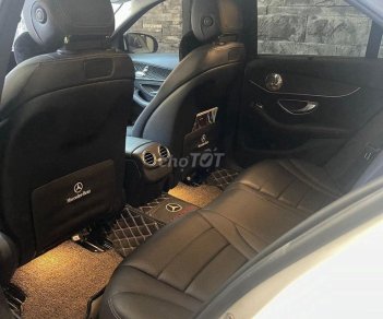 Mercedes-Benz C200 C200 Facelift đời 2019 như mới 2019 - C200 Facelift đời 2019 như mới