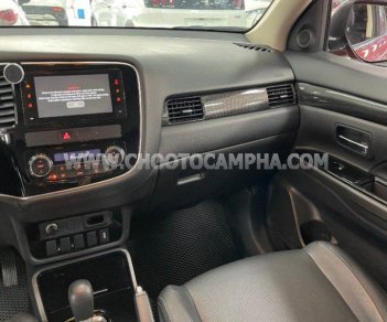 Mitsubishi Outlander 2019 - Màu đỏ, giá chỉ 755 triệu