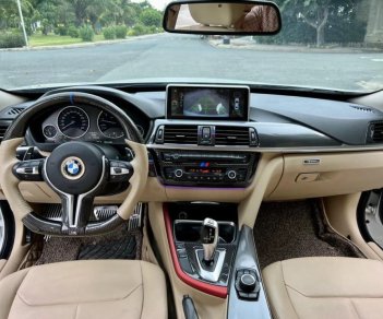 BMW 320i 2015 - Màu trắng