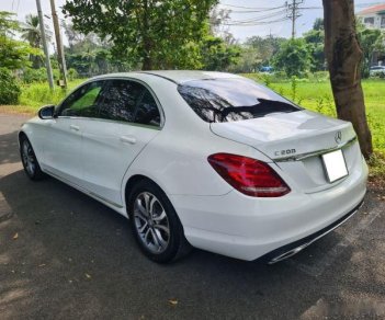 Mercedes-Benz C200 2016 - Trắng nội thất kem siêu đẹp