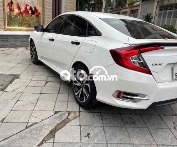 Honda Civic  civik at trắng 2020 rs 1.5 turbor nhập.hanoi 2020 - honda civik at trắng 2020 rs 1.5 turbor nhập.hanoi