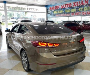 Hyundai Elantra 2017 - Màu nâu số tự động, 520 triệu