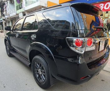 Toyota Fortuner 2015 - Mới 90%, chạy 46.000km