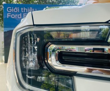 Ford Everest 2023 - Giao xe ngay - Tặng phụ kiện - Giao xe toàn quốc