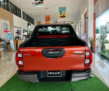 Toyota Hilux 2023 - Bắt đầu nhận cọc