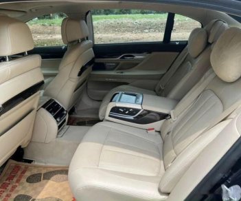 BMW 730Li 2018 - Màu xanh cavansite, nội thất kem, nhập khẩu, xe cực đẹp giá cực hợp lý