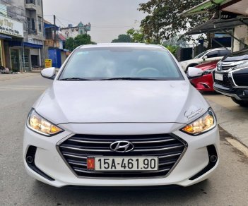 Hyundai Elantra 2019 - Cần bán gấp xe đăng ký năm 2019 ít sử dụng, giá tốt 495tr