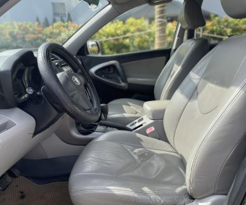 Toyota RAV4 2007 - Xe màu đen, xe nhập