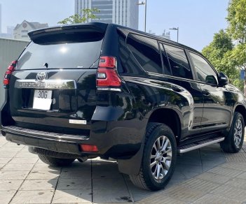 Toyota Land Cruiser Prado 2020 - Màu đen, nhập khẩu