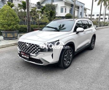 Hyundai Santa Fe Santafe 2022 trắng premium bản xăng đi 2000 km. 2022 - Santafe 2022 trắng premium bản xăng đi 2000 km.