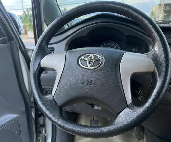 Toyota Innova 2012 - Đăng ký lần đầu 2012, xe gia đình, giá chỉ 320tr