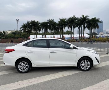 Toyota Vios 2019 - Màu trắng, giá chỉ 468 triệu