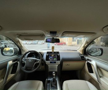 Toyota Land Cruiser Prado 2018 - Màu trắng, xe nhập