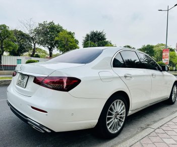 Mercedes-Benz 2021 - Xe lướt, màu trắng, xe đẹp, giá tốt