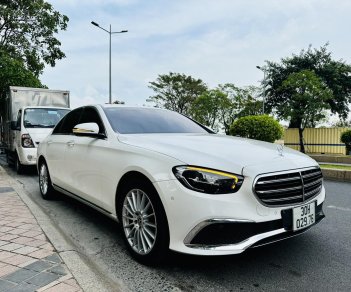 Mercedes-Benz 2021 - Xe lướt, màu trắng, xe đẹp, giá tốt