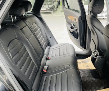 Mercedes-Benz GLC 250 2016 - Xe công ty xuất hoá đơn