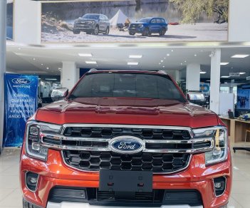 Ford Everest 2023 - Sẵn đủ màu, giao ngay - Ưu đãi đặt xe sớm, nhận lộc đầu năm 2023 - Hỗ trợ vay 80% bank - Giao xe tận nơi