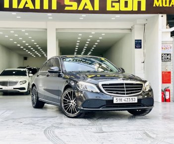 Mercedes-Benz C200 2021 - Siêu lướt, còn bảo hành hãng đến 2023