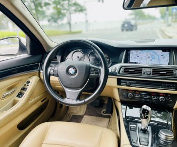 BMW 520i 2016 - Tên tư nhân - Biển số HN