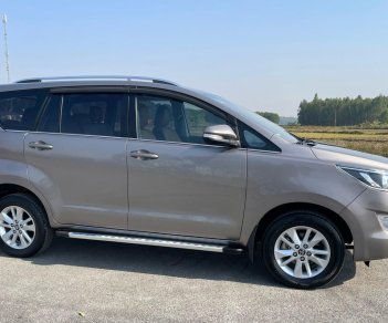 Toyota Innova 2017 - Cần bán lại xe gia đình giá tốt