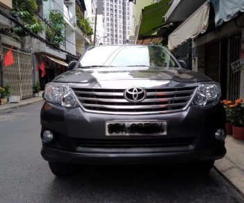 Toyota Fortuner 2012 - Máy dầu, form mới