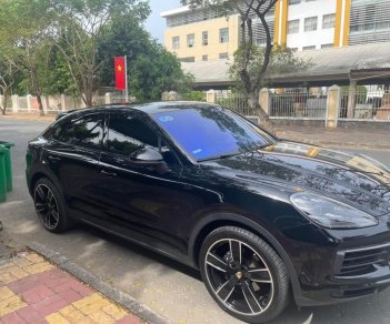 Porsche Cayenne 2021 - Màu đen, nhập khẩu