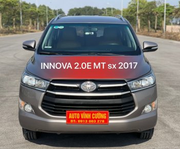 Toyota Innova 2017 - Cần bán lại xe gia đình giá tốt